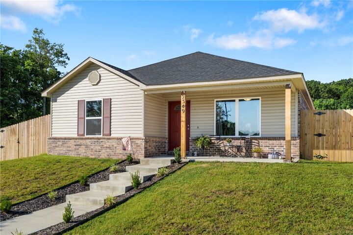 Property Photo: 2349 E Buffalo Bend AR 72701