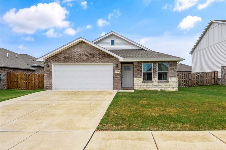 Property Photo: 2130 Wildflower Drive AR 72719