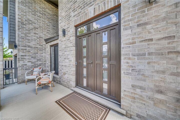 Property Photo:  50 Horseshoe Crescent  ON N0B 1M0 