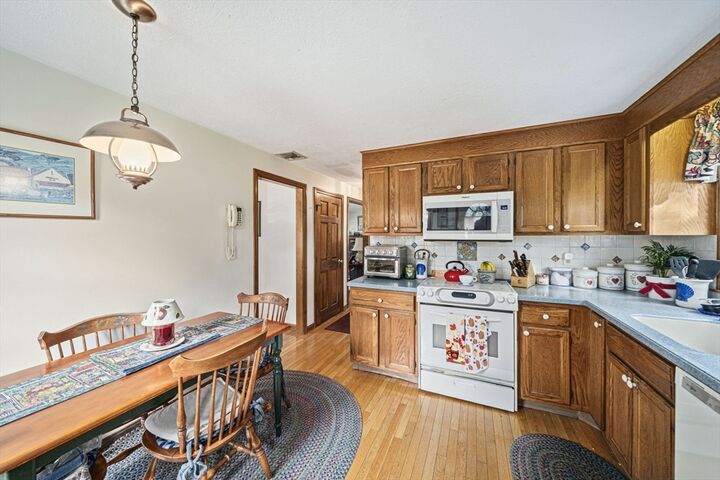 Property Photo:  271 Roosevelt Rd  MA 02188 