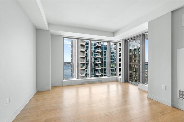 Property Photo:  133 Seaport Blvd 1516  MA 02210 