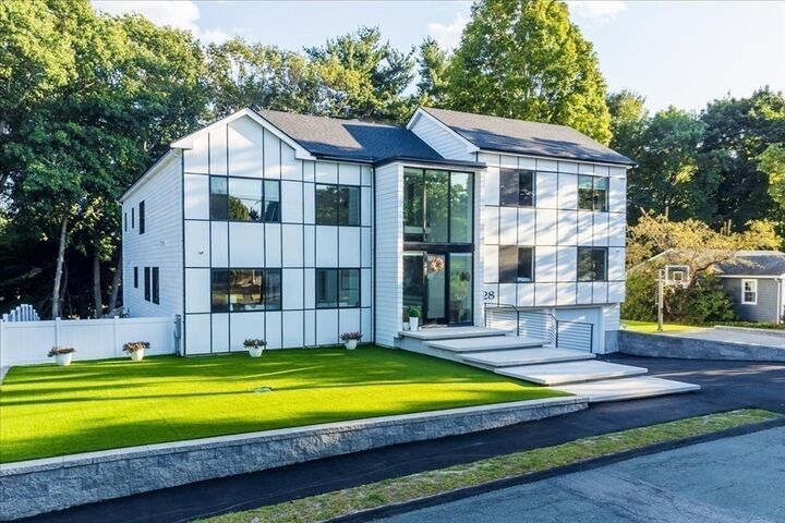 28 Bancroft St  Lynnfield MA 01940 photo