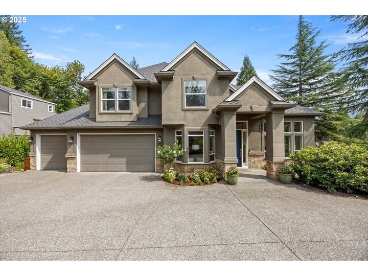 6786 SW Canyon Dr  Portland OR 97225 photo