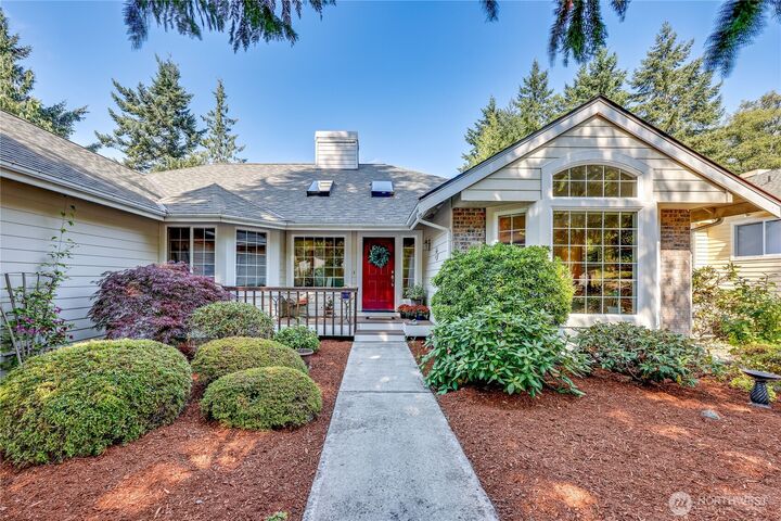 Property Photo: 40 Fairwind Court WA 98365