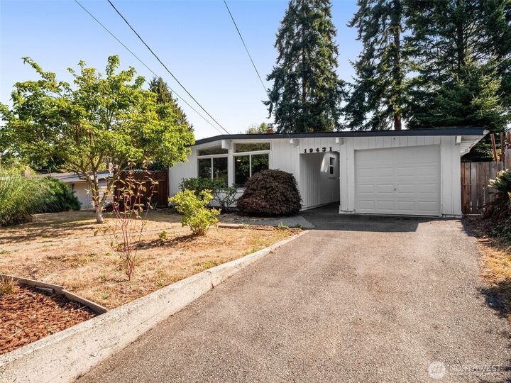 19431  74th Avenue W  Lynnwood WA 98036 photo