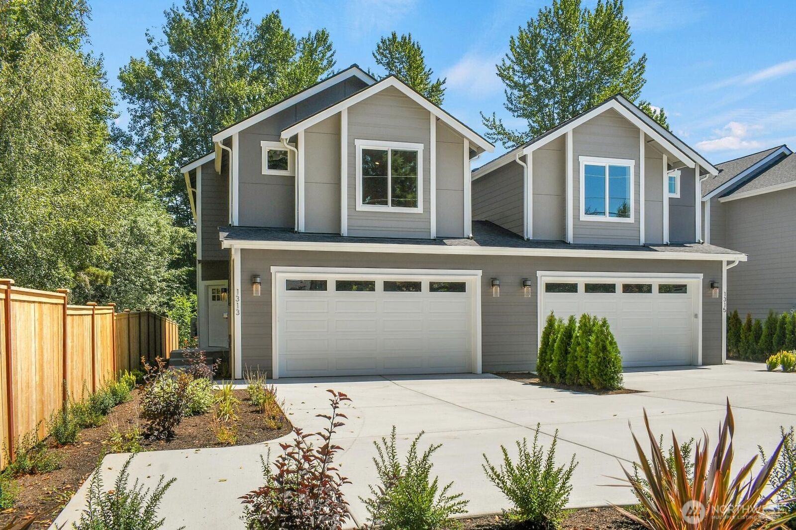 Property Photo:  1313  83rd  WA 98258 