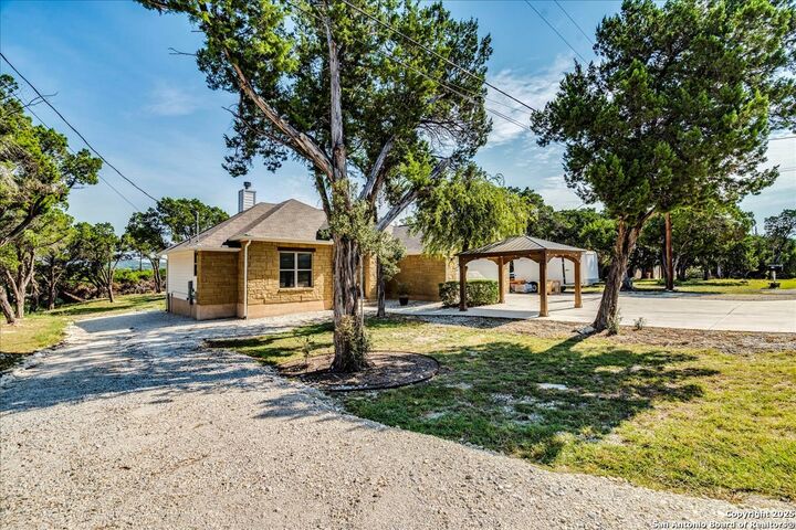 267 Eagle Rock  Spring Branch TX 78070 photo