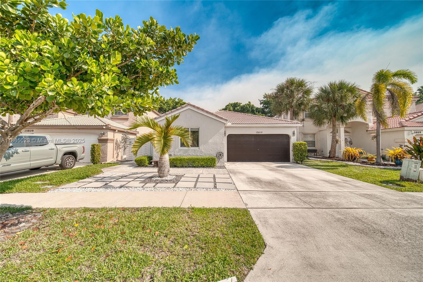 Property Photo: 15819 NW 4th St FL 33028