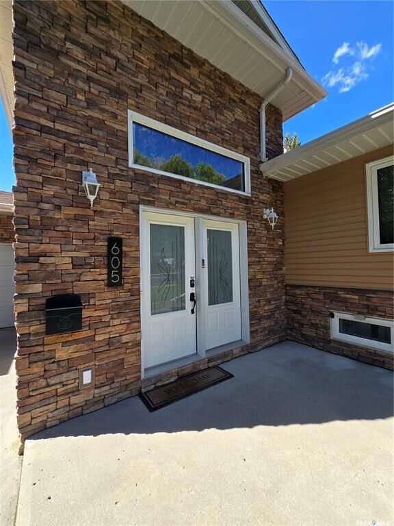 Property Photo: 605 Elgin Street SK S4H 0B9