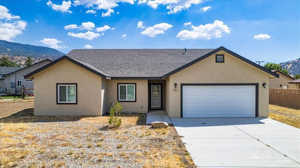 Property Photo:  18441 Wrangler Way  CA 93561 
