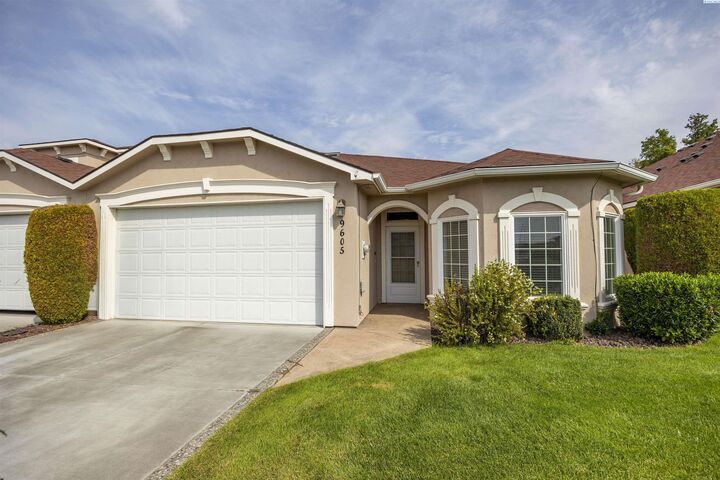 Property Photo:  9605 Vincenzo Dr  WA 99301 