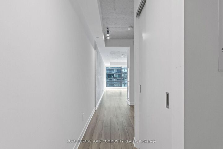 Property Photo:  458 Richmond Street 505  ON M5V 1Y1 