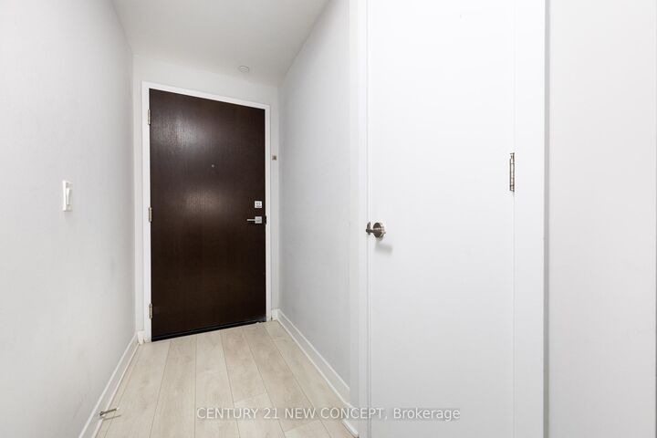 Photo de la propriété:  2221 Yonge Street 3906  ON M4S 0B8 