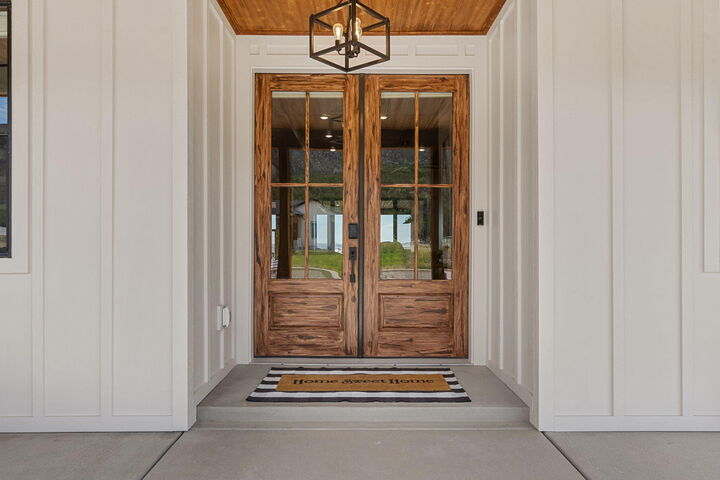 Property Photo: 1506 W Pinion Circle UT 84761