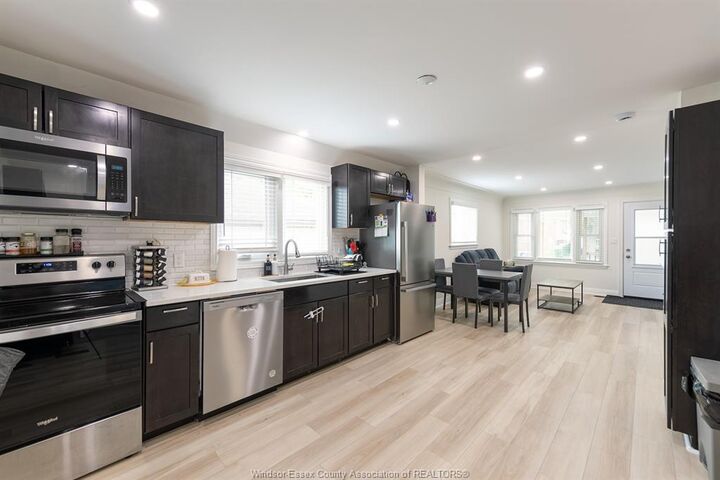 2374 Alexis Road  Windsor ON N8W 3Z3 photo