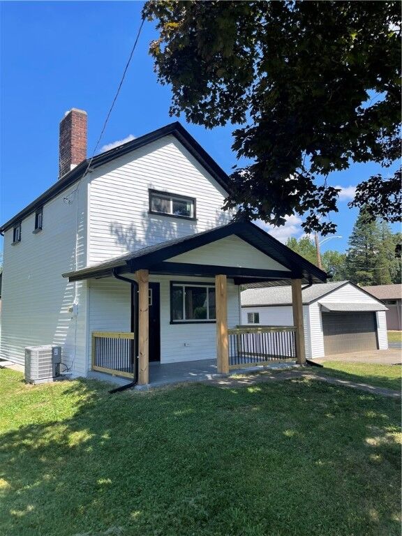 Property Photo: 1207 Burchfield Rd PA 15101