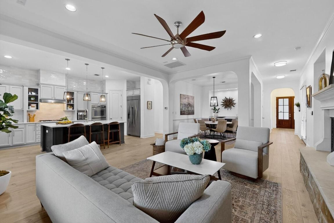 Property Photo:  102 Kildrummy Lane  TX 78738 