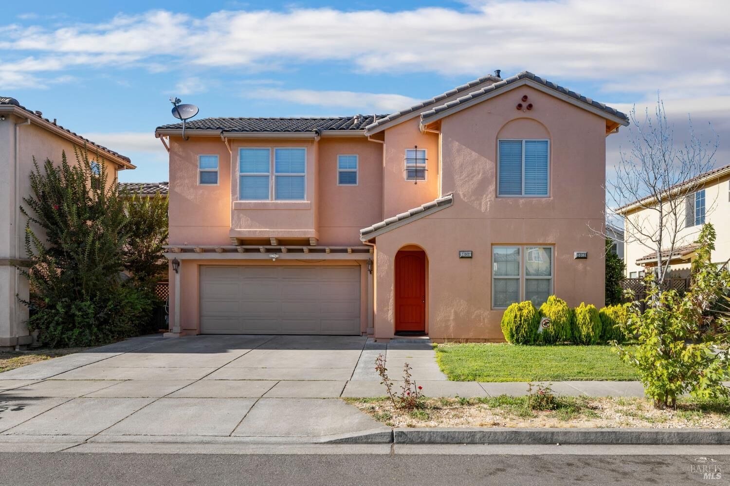 Property Photo: 1461 1463 Trombetta Street CA 95407