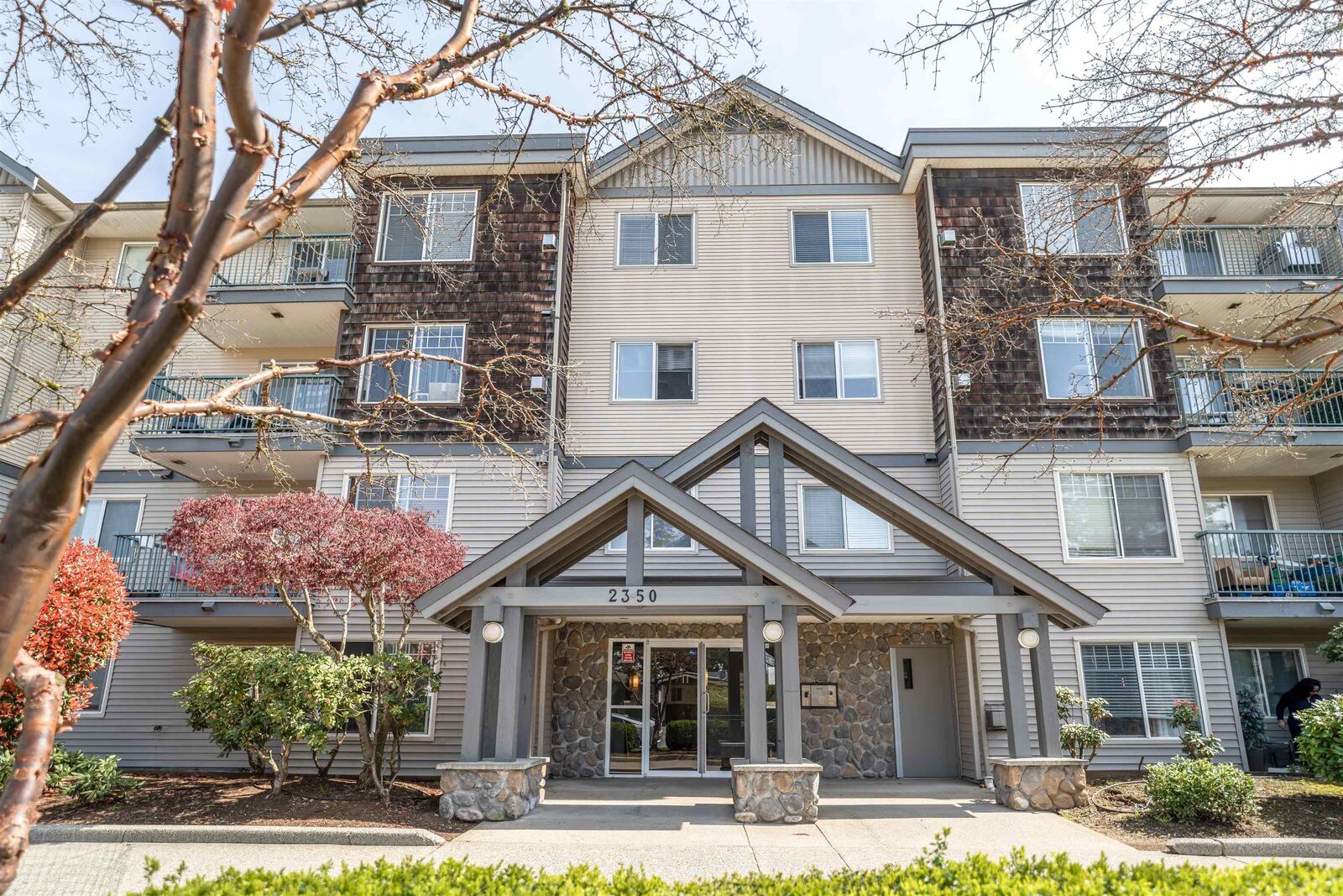 Property Photo: 2350 Westerly Street 204 BC V2T 5L1