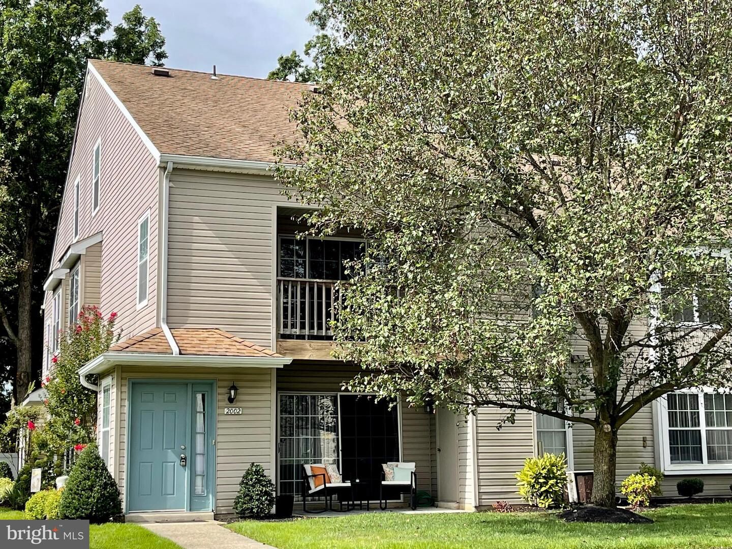 Property Photo: 2002 Tanglewood Court NJ 08080