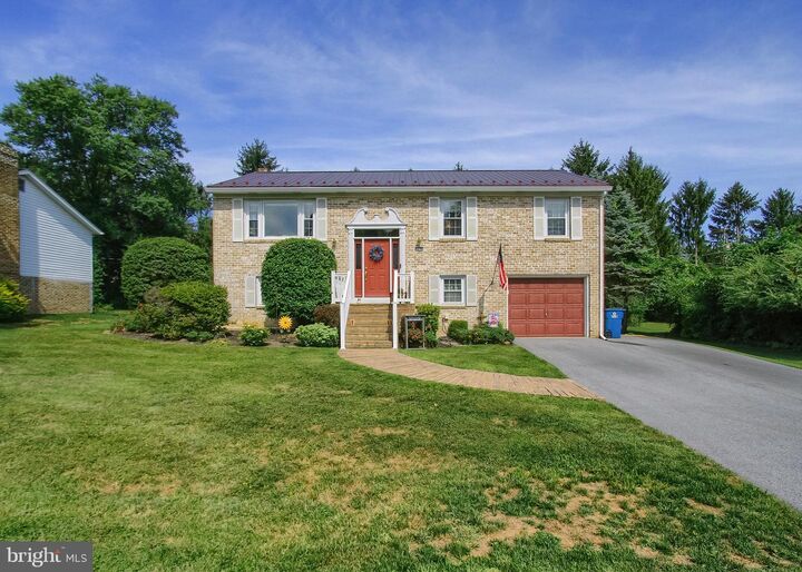 118 Holly Drive  Mechanicsburg PA 17055 photo