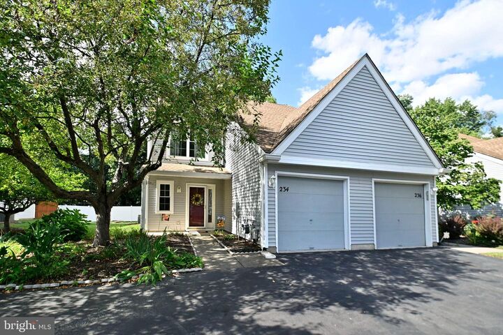 234 Birch Hollow Drive  Bordentown NJ 08505 photo