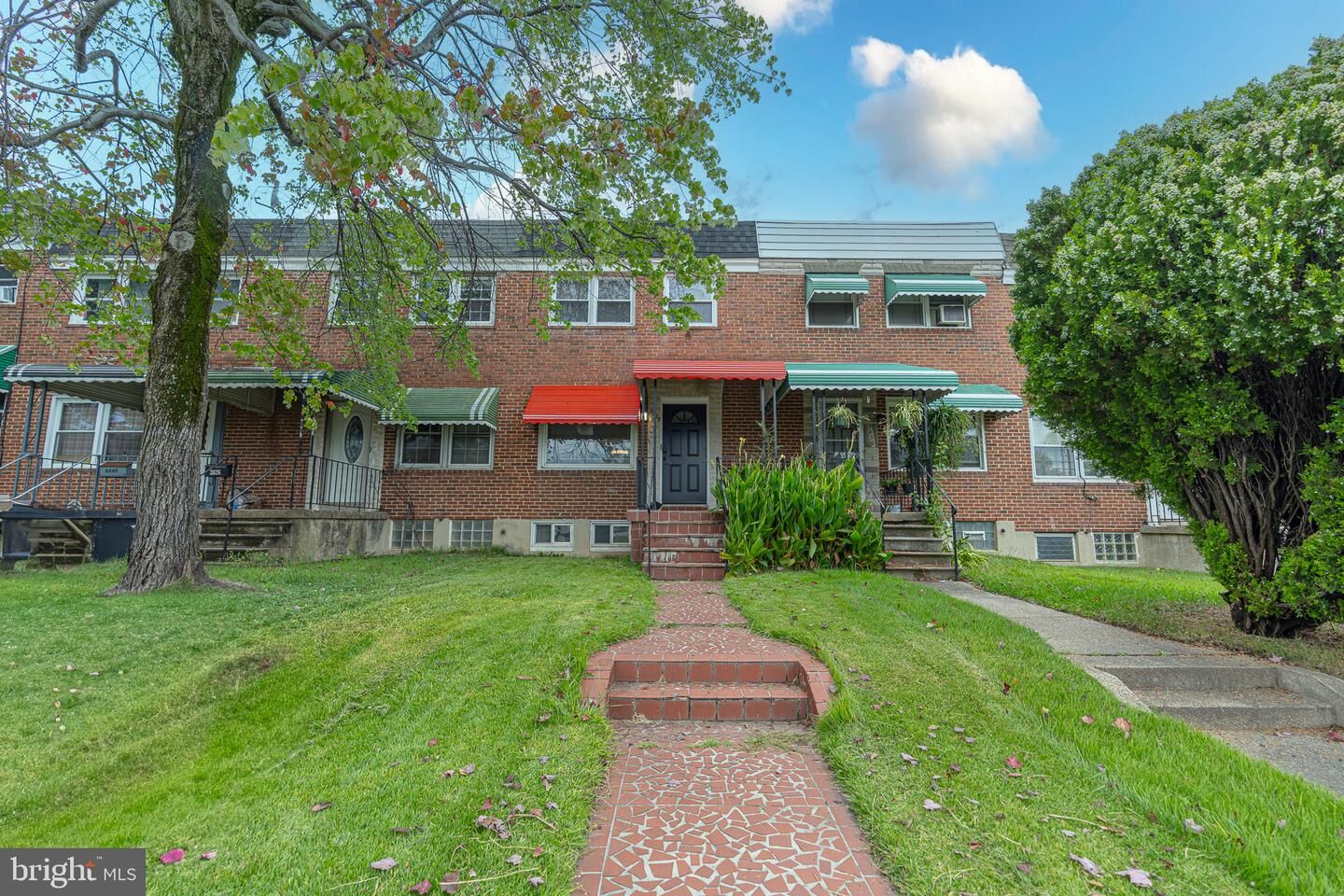 Property Photo:  3828 Sinclair Lane  MD 21213 