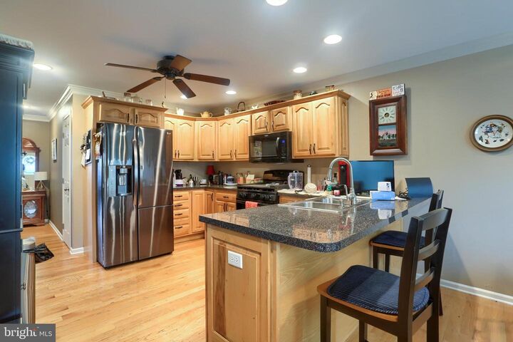 Property Photo: 309 Stoneridge Court PA 17070