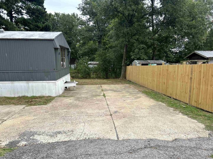 Property Photo: 1 Jessilea Road AR 72034