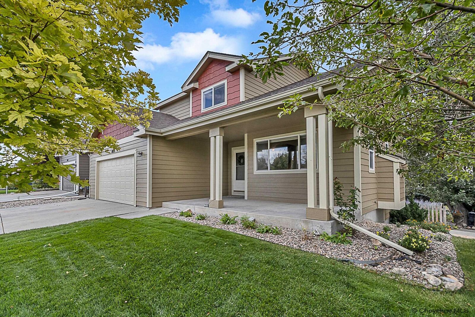 Property Photo: 1823 Meadow Dr WY 82001