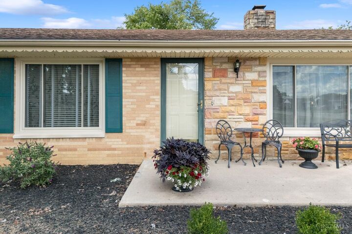 Property Photo: 1101 Jefferson Drive OH 45177