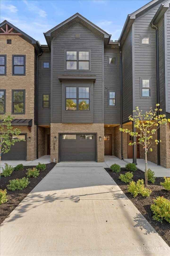 965 Windsor Street  Cincinnati OH 45206 photo