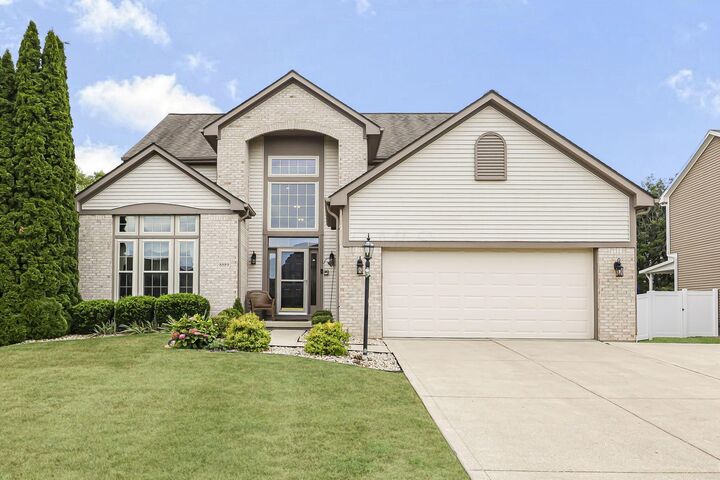 8889 Betony SW Court  Reynoldsburg OH 43068 photo