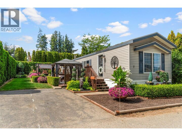 3350 10th Avenue Northeast 7  Salmon Arm BC V1E 1J6 photo
