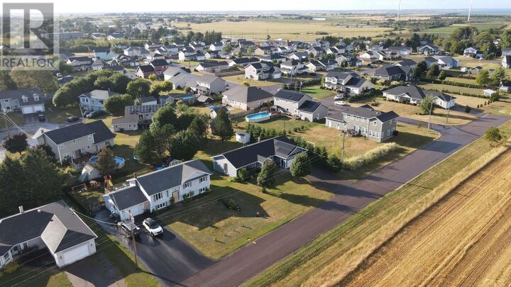 Property Photo: 368 Greenwood Drive PE C1N 6H9