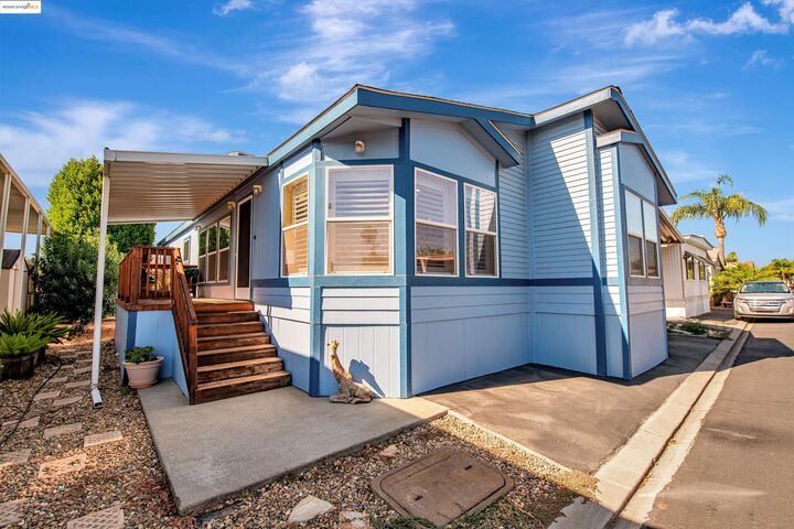 Property Photo: 3660 Walnut Blvd 53 CA 94513