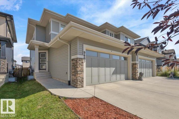 9463 209 Street NW  Edmonton AB T5T 7J5 photo