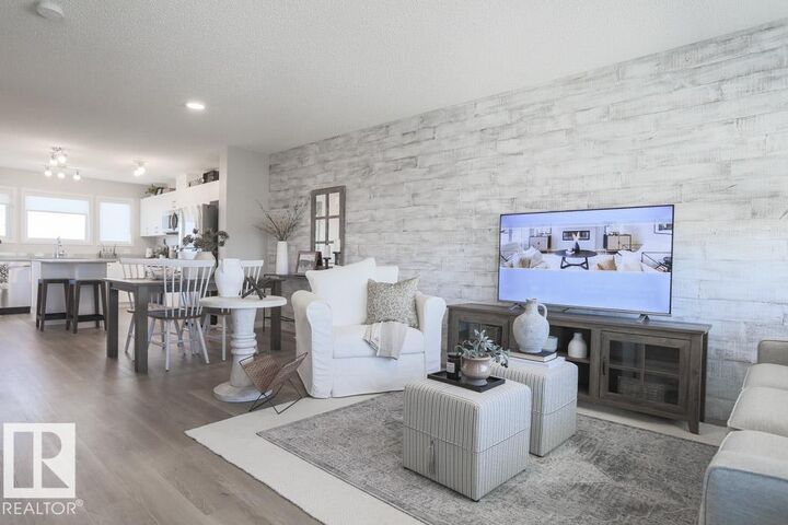 Property Photo:  2731 193 Street NW  AB T6M 3B2 