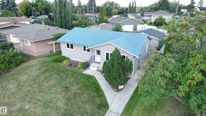 Property Photo: 10631 43 Street NW AB T6A 1V2