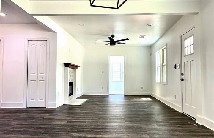 Property Photo: 1285 Avon Avenue SW GA 30310