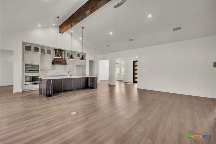 Property Photo: 2042 Gray Fox Drive TX 76559