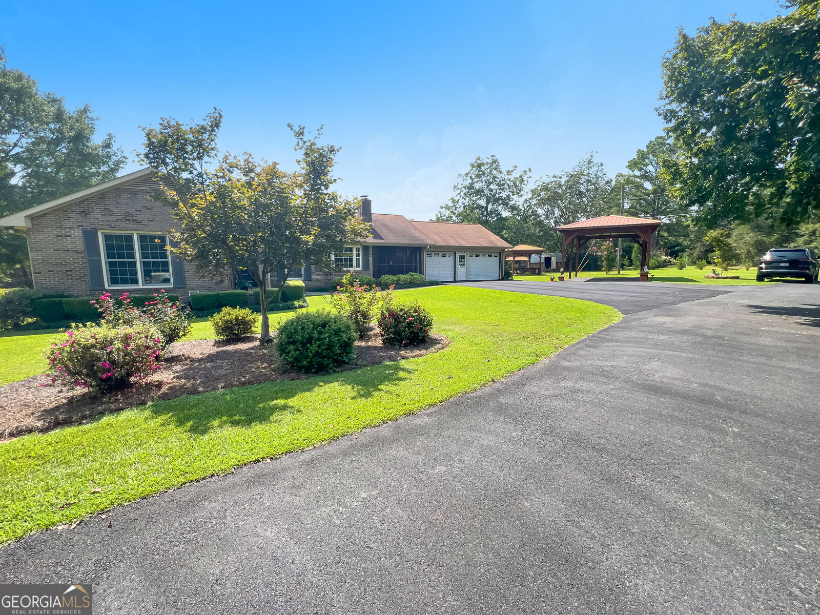 Property Photo: 176 S Walkers Mill Road GA 30223