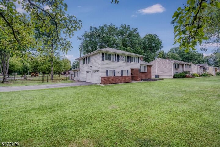 Property Photo:  122 Marmora Rd  NJ 07054 