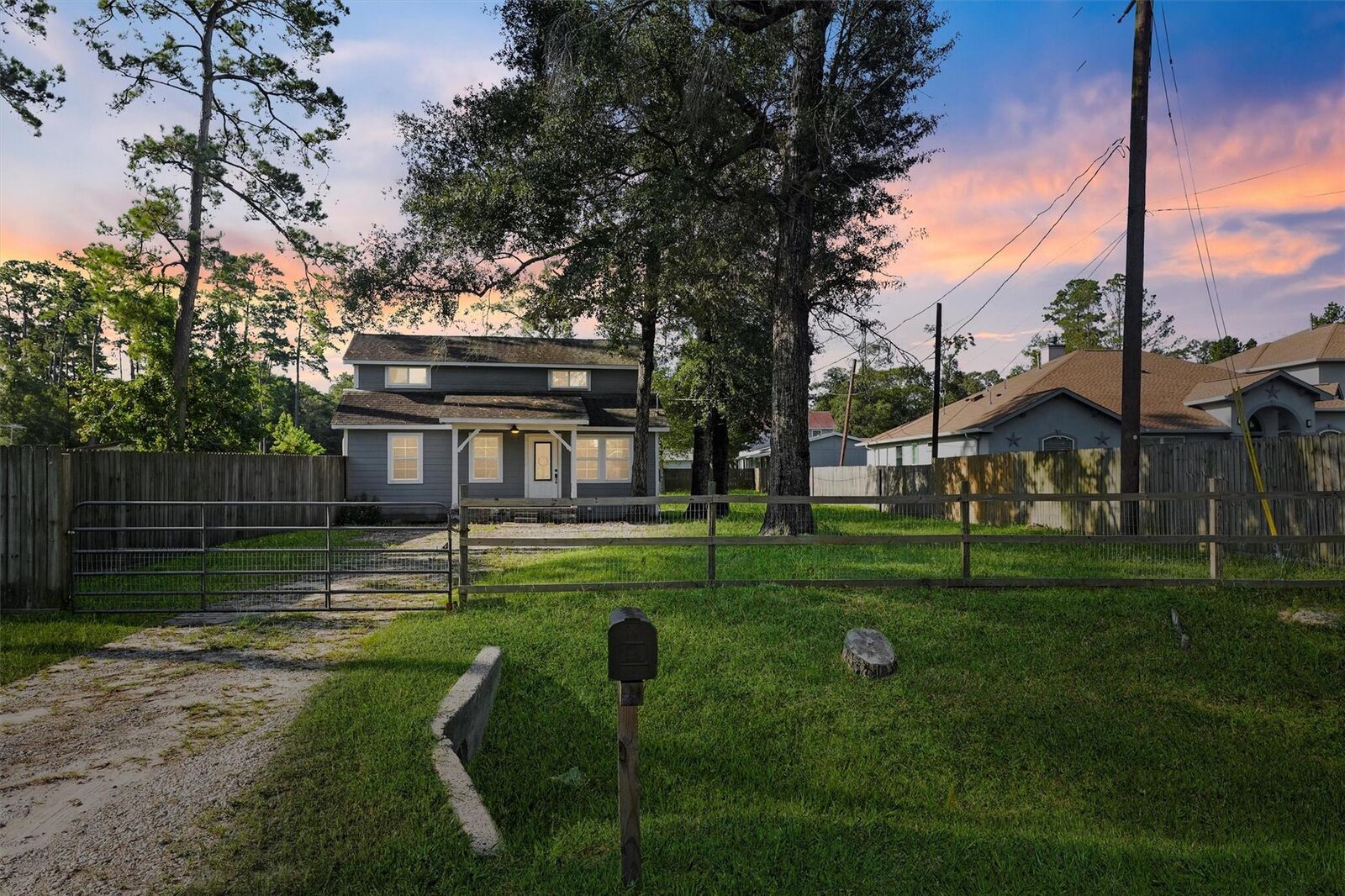 Property Photo: 16730 Springfield Drive TX 77302