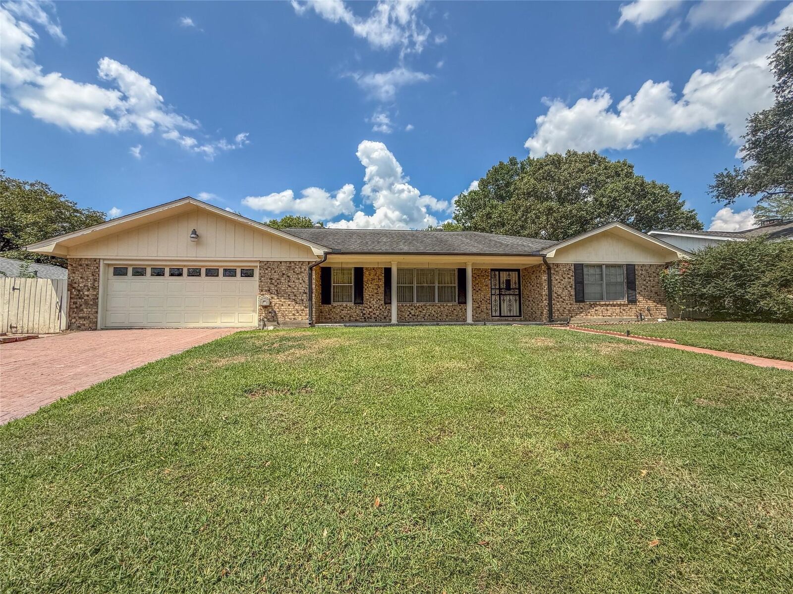 Property Photo:  1601 Navratil Drive  TX 77833 