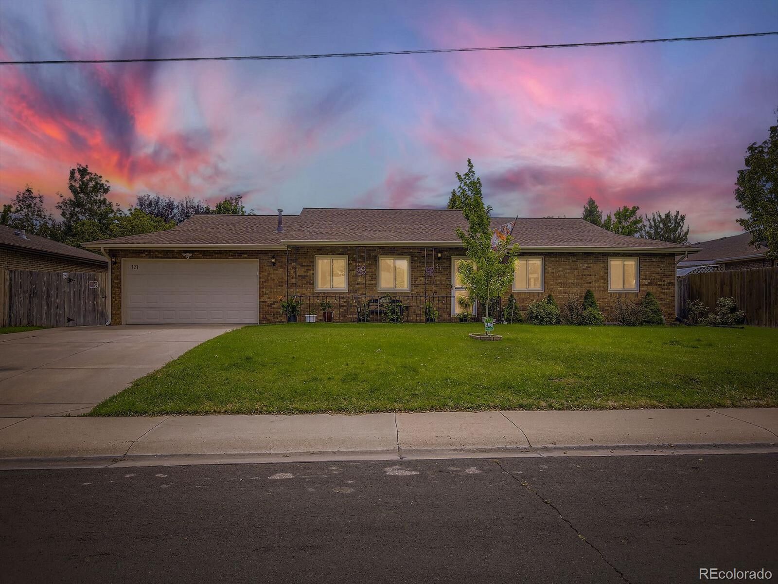 Property Photo: 121 Chestnut St CO 80550