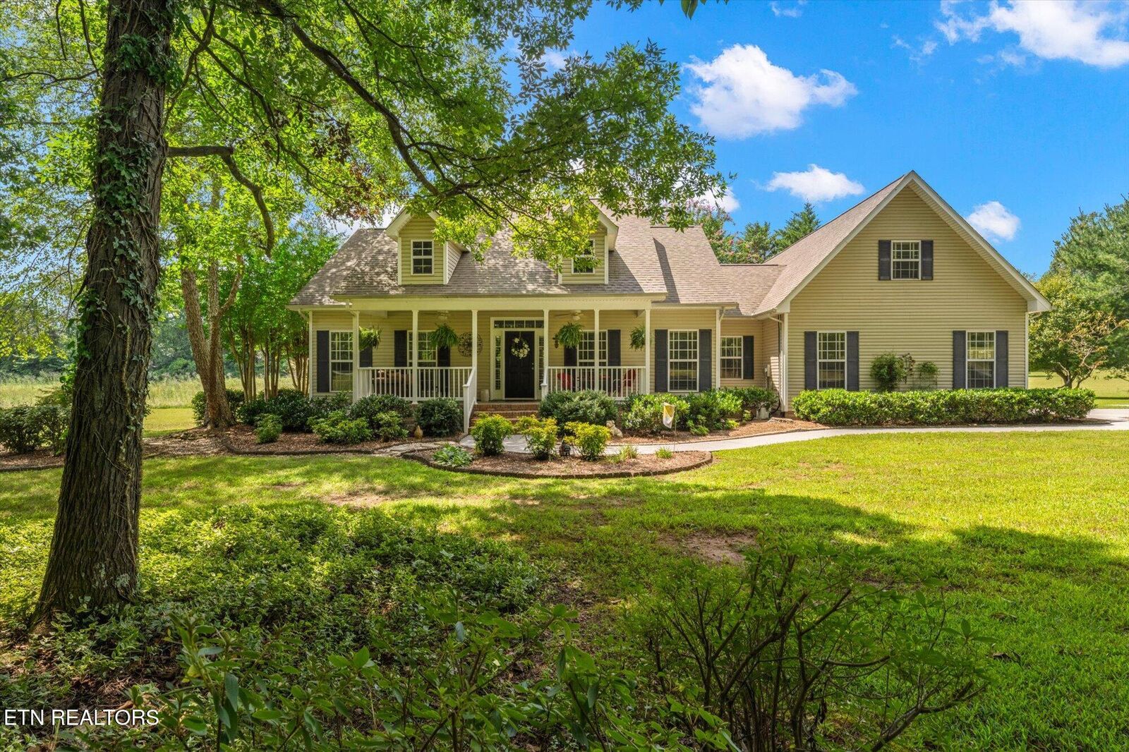Property Photo:  740 Pointe South Drive  TN 37886 