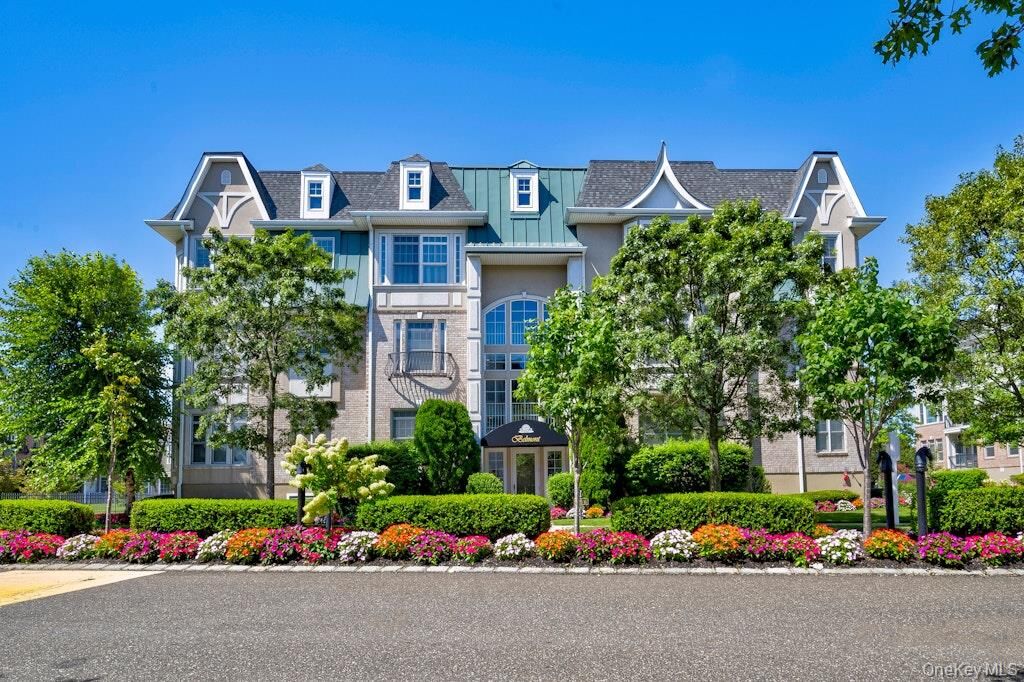 Property Photo: 323 Roosevelt Way NY 11590