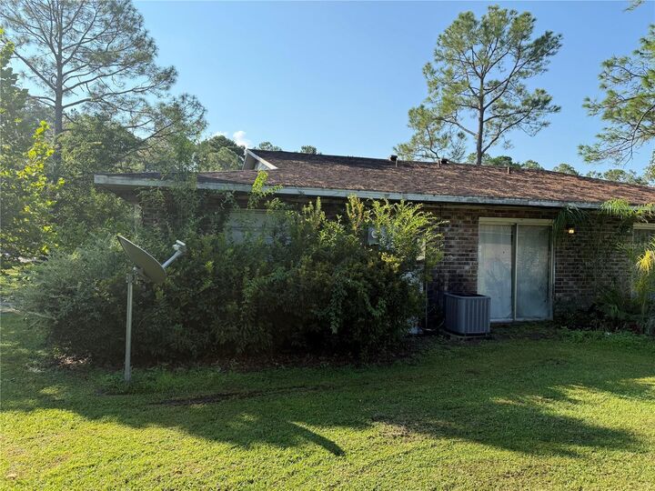 Property Photo: 5811 NW 23rd Terrace A,B,C,D FL 32653