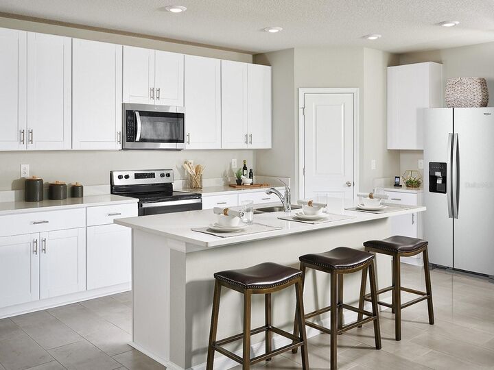Property Photo: 2254 Sageland Way FL 33830
